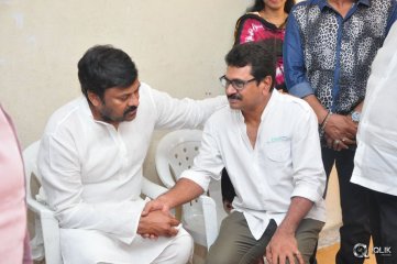 Celebrities Pay Homage To Edida Nageswara Rao